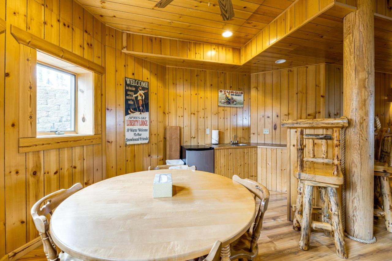 Liberty Lodge At Terry Peak Lead Luaran gambar